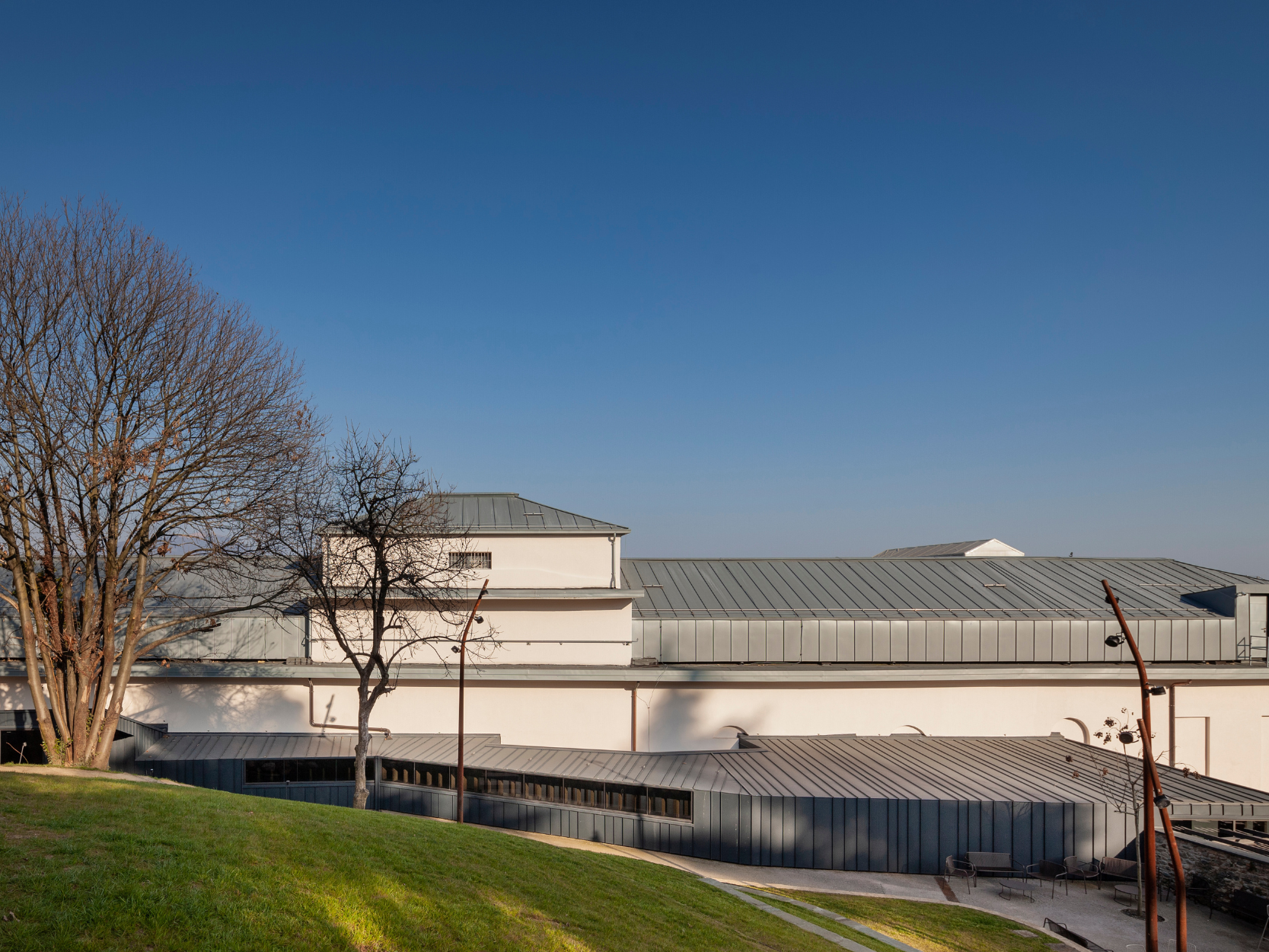 Accademia Carrara con i suoi giardini pwc